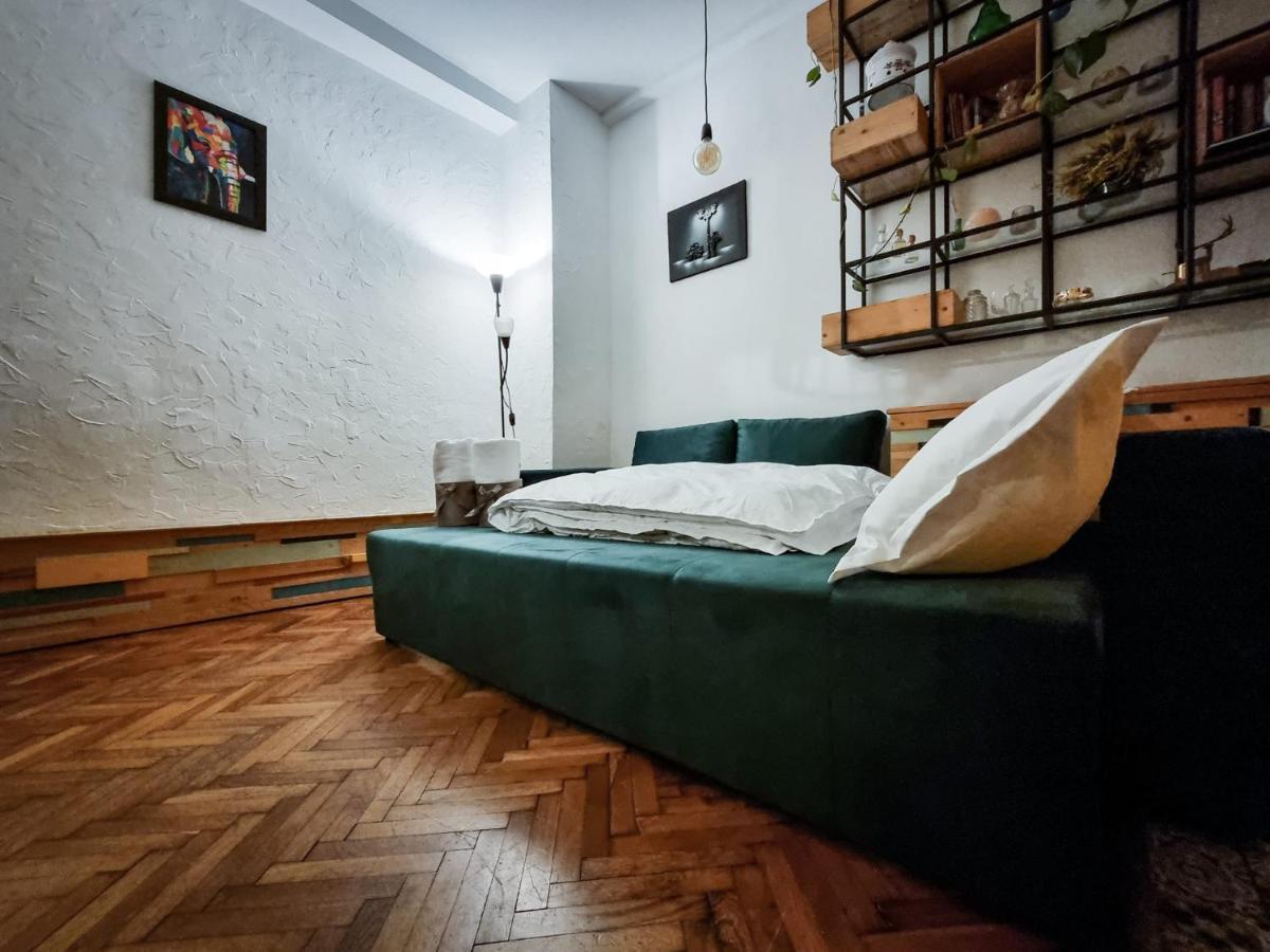 Home Central Apartment 브라쇼브 외부 사진
